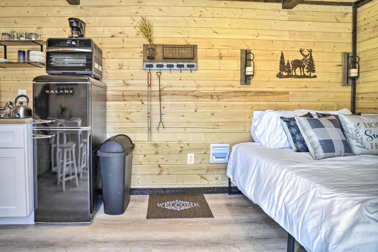 Tiny Home With Hot Tub By Mohican State Park! Loudonville Eksteriør bilde